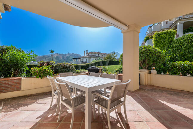 Golfside Apartment with Mountain Panoramas and Resort-Style Comfort