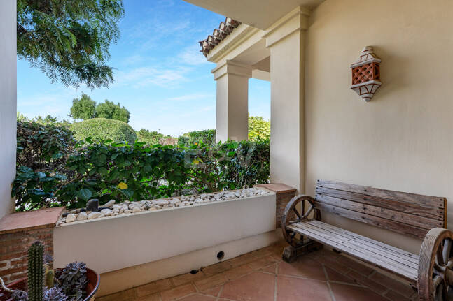 Golfside Apartment with Mountain Panoramas and Resort-Style Comfort