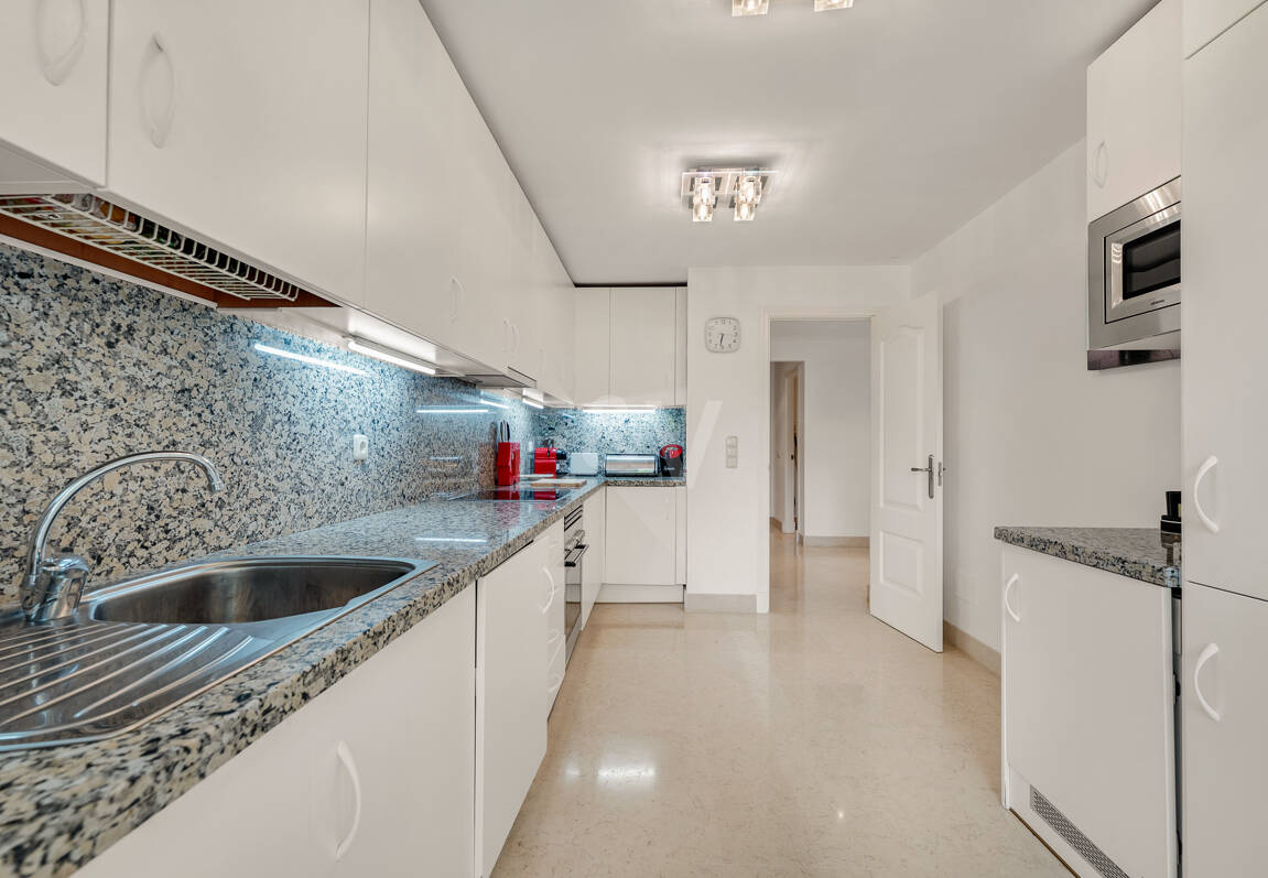 Golfside Apartment with Mountain Panoramas and Resort-Style Comfort