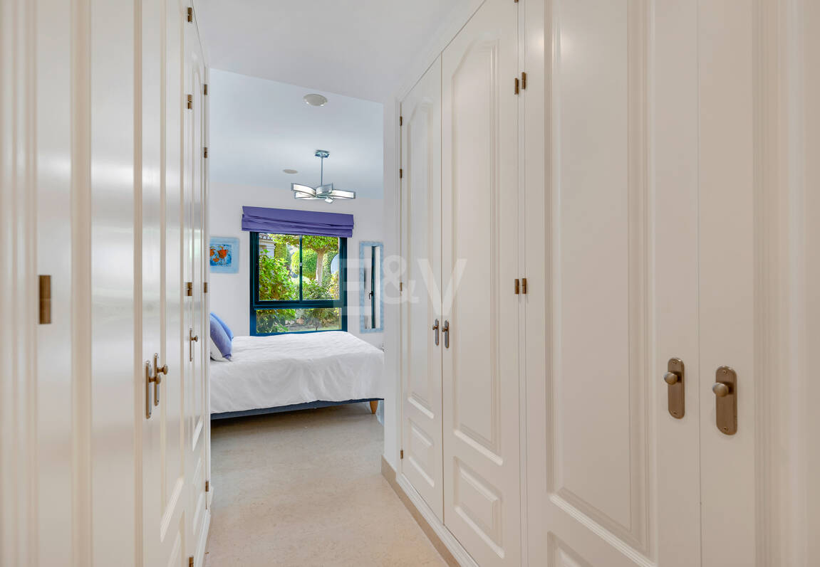 Golfside Apartment with Mountain Panoramas and Resort-Style Comfort