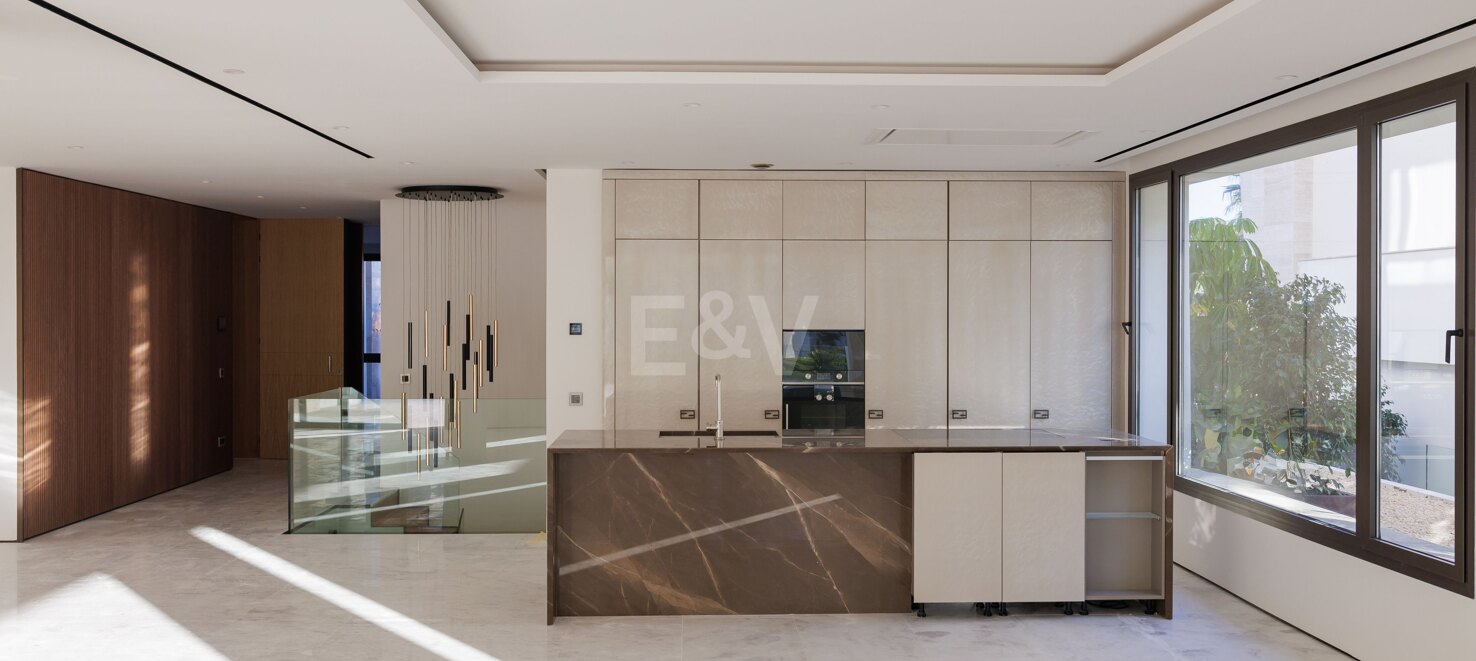 Apartament na sprzedaż w Marbella Golden Mile, Marbella (Wszystkie obszary)