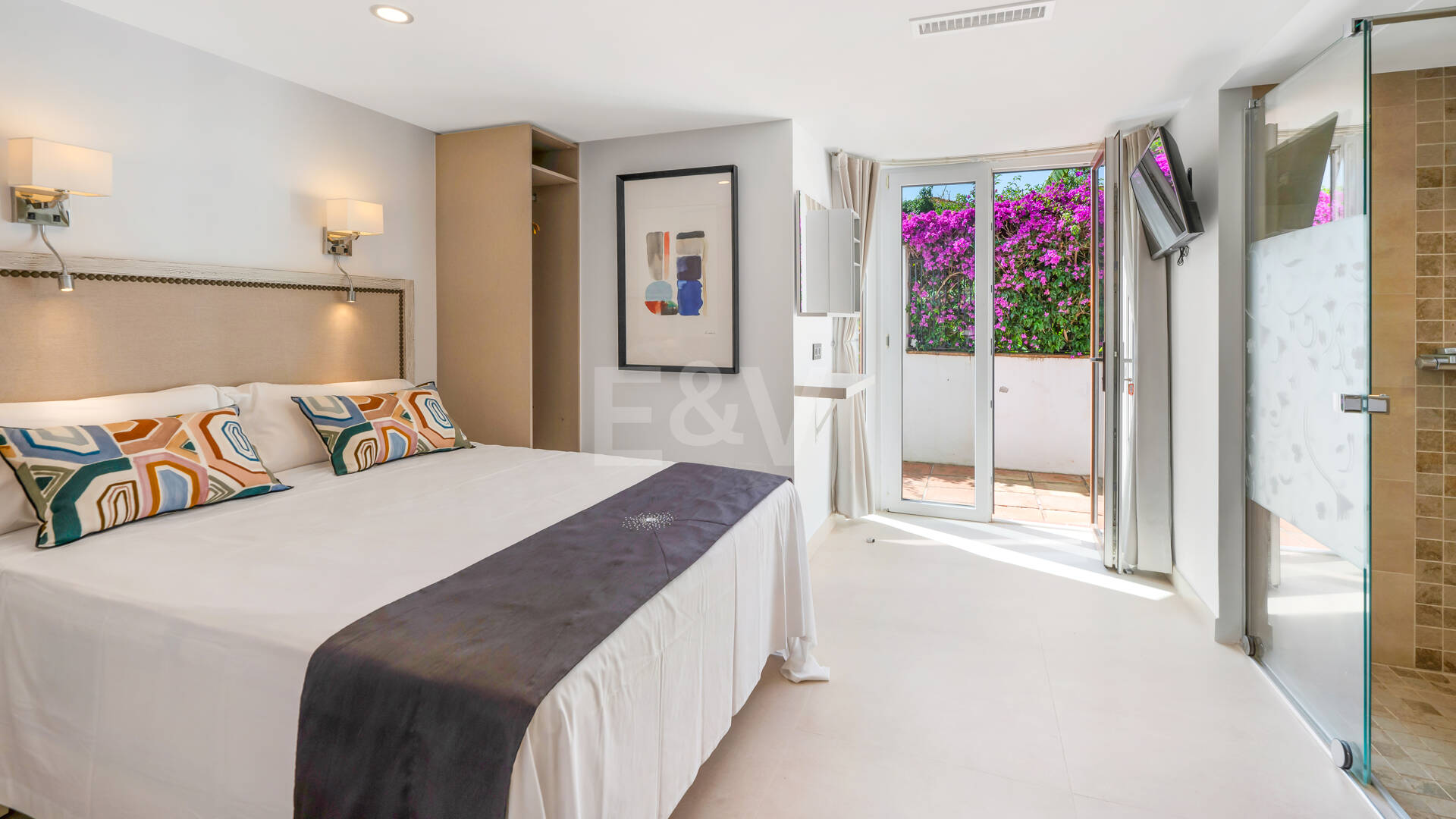 Vacker 8 sovrum Beachside Villa Perfekt familjebostad med utmärkt uthyrningspotential