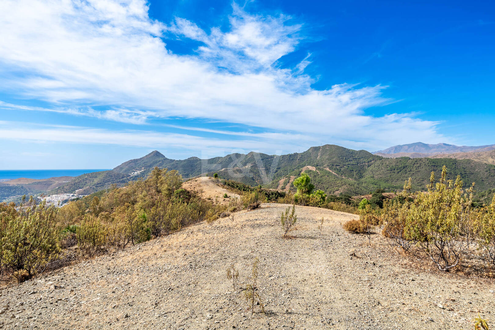 Parcela privilegiada en La Zagaleta con vistas panorámicas