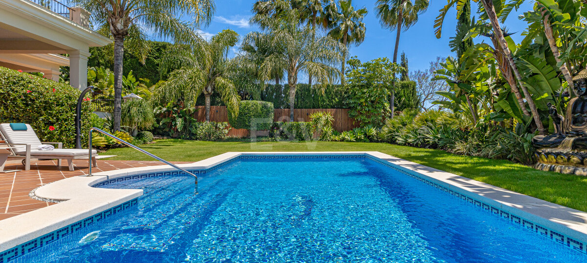 Villa till salu i Los Flamingos Golf, Benahavis