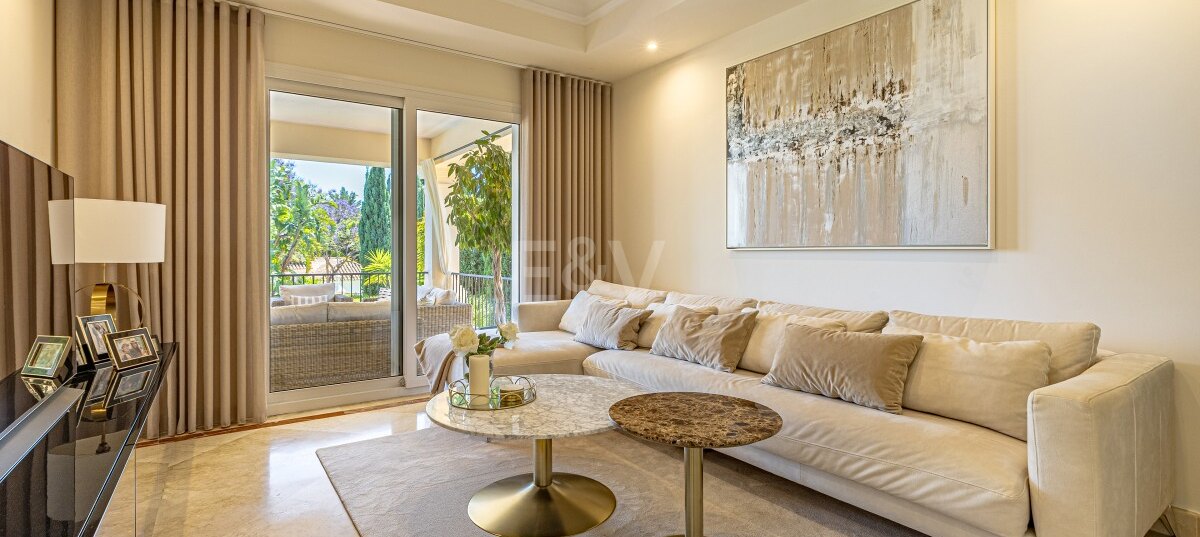 Villa till salu i Los Flamingos Golf, Benahavis