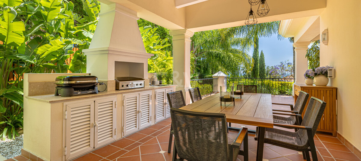 Villa till salu i Los Flamingos Golf, Benahavis