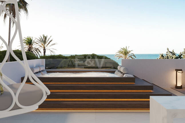 Grundstück mit elegantem, modernem Villenprojekt und Baugenehmigung in fußläufiger Entfernung zum Strand