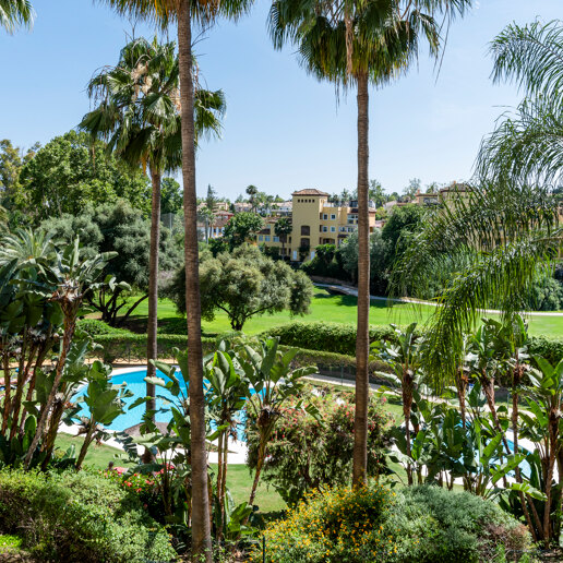 Elegant Apartment in the Exclusive Guadalcántara Golf Community