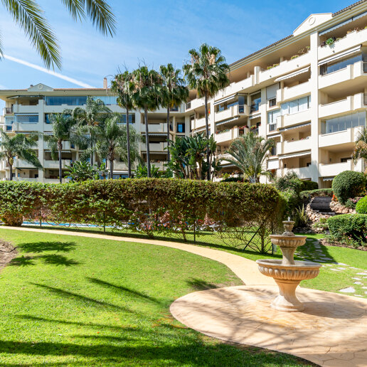 Elegant Apartment in the Exclusive Guadalcántara Golf Community