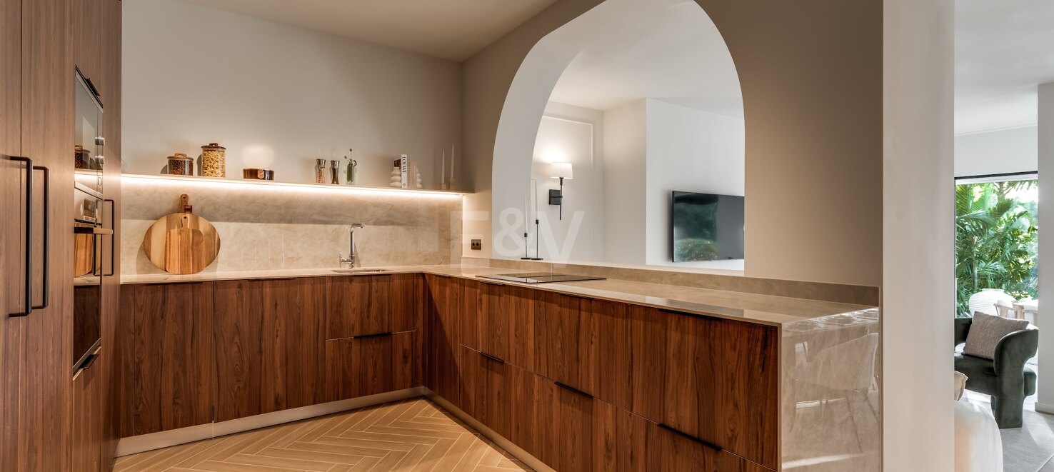 Radhus till salu i Nueva Andalucia, Marbella