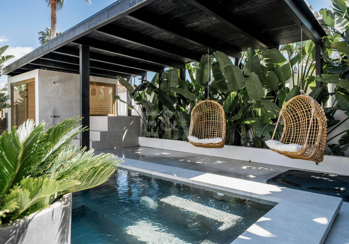 Villa de estilo andaluz moderno en Nueva Andalucía