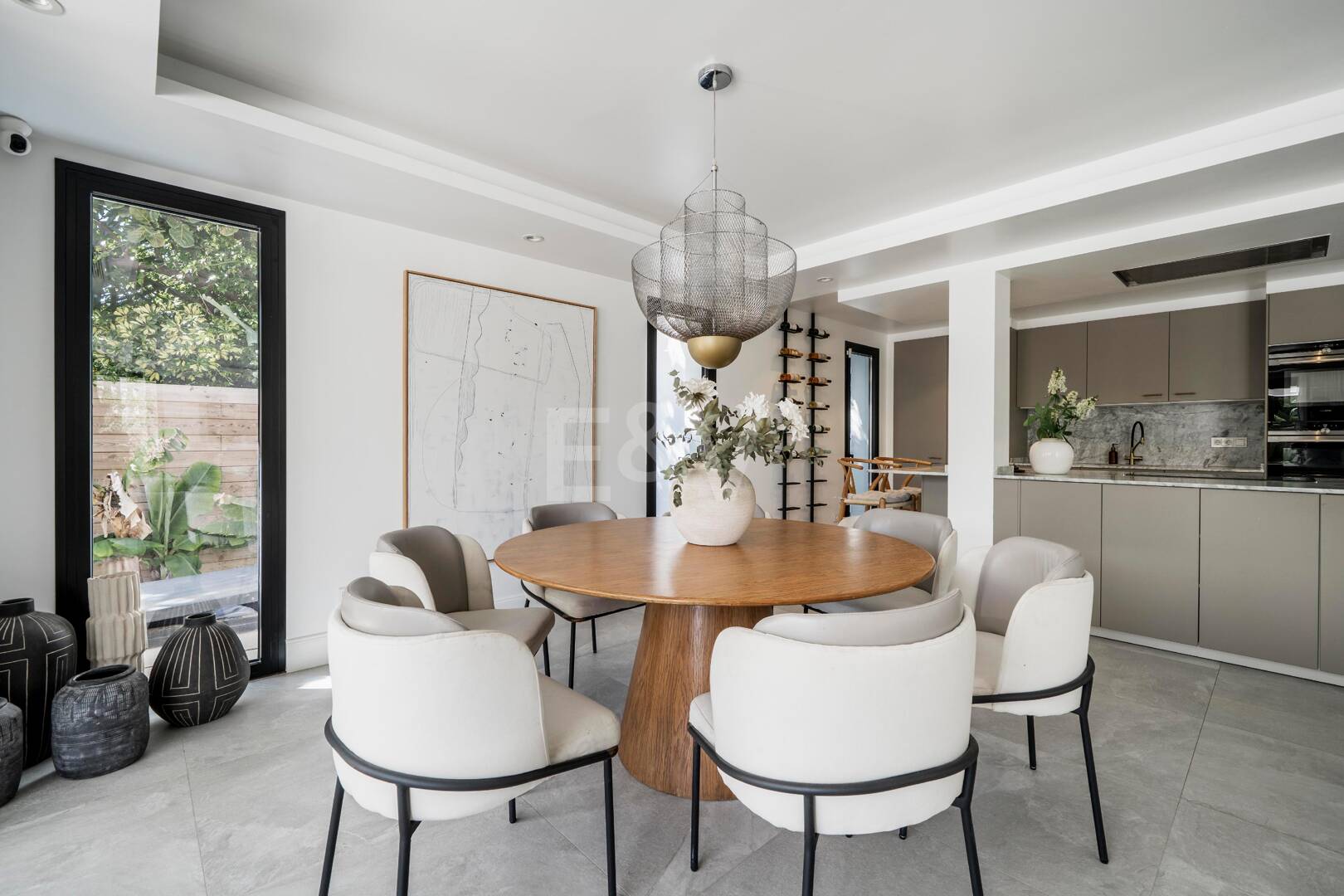 Modern Andalusian Style Villa in Nueva Andalucía