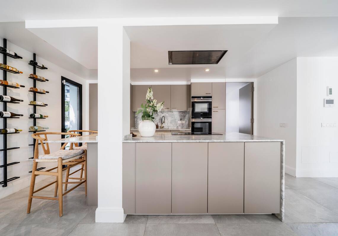 Villa de estilo andaluz moderno en Nueva Andalucía