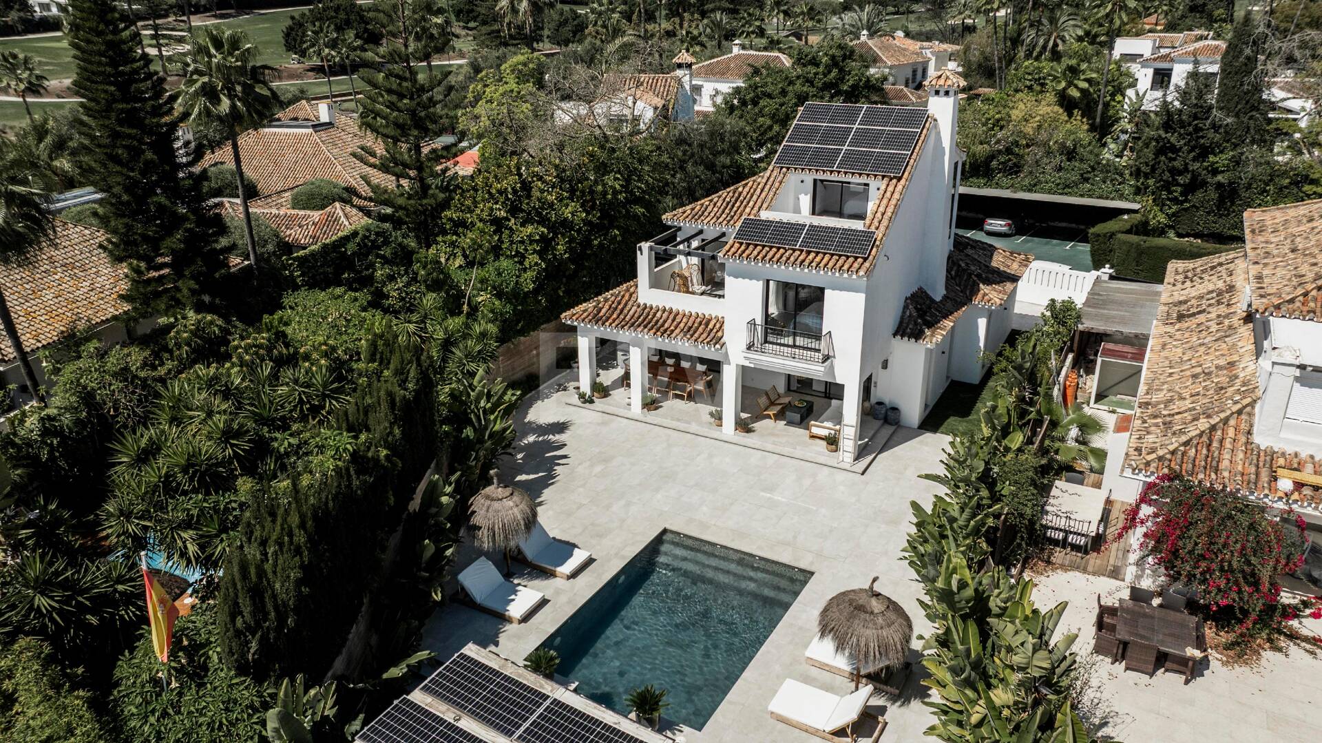 Modern Andalusian Style Villa in Nueva Andalucía