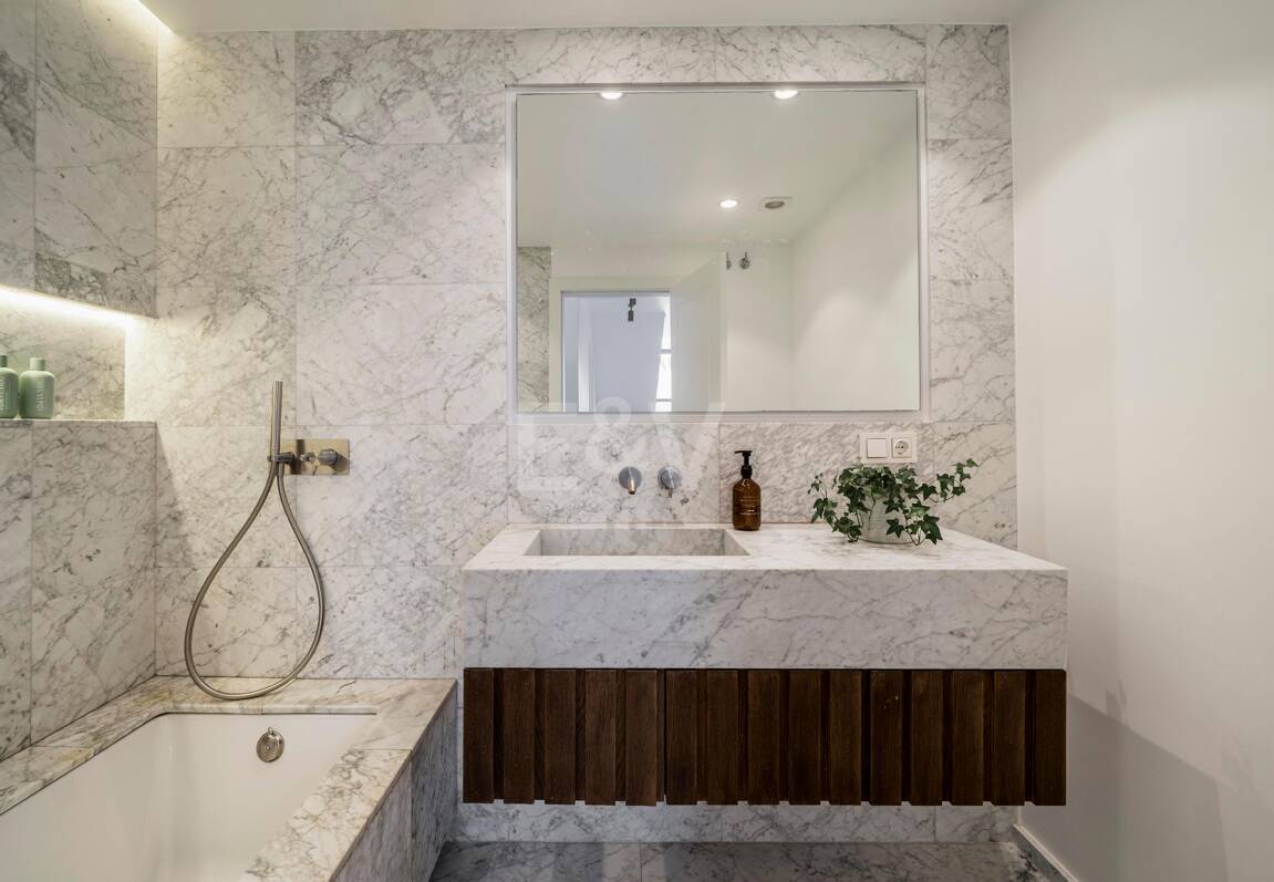 Modern Andalusian Style Villa in Nueva Andalucía