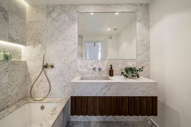 Modern Andalusian Style Villa in Nueva Andalucía