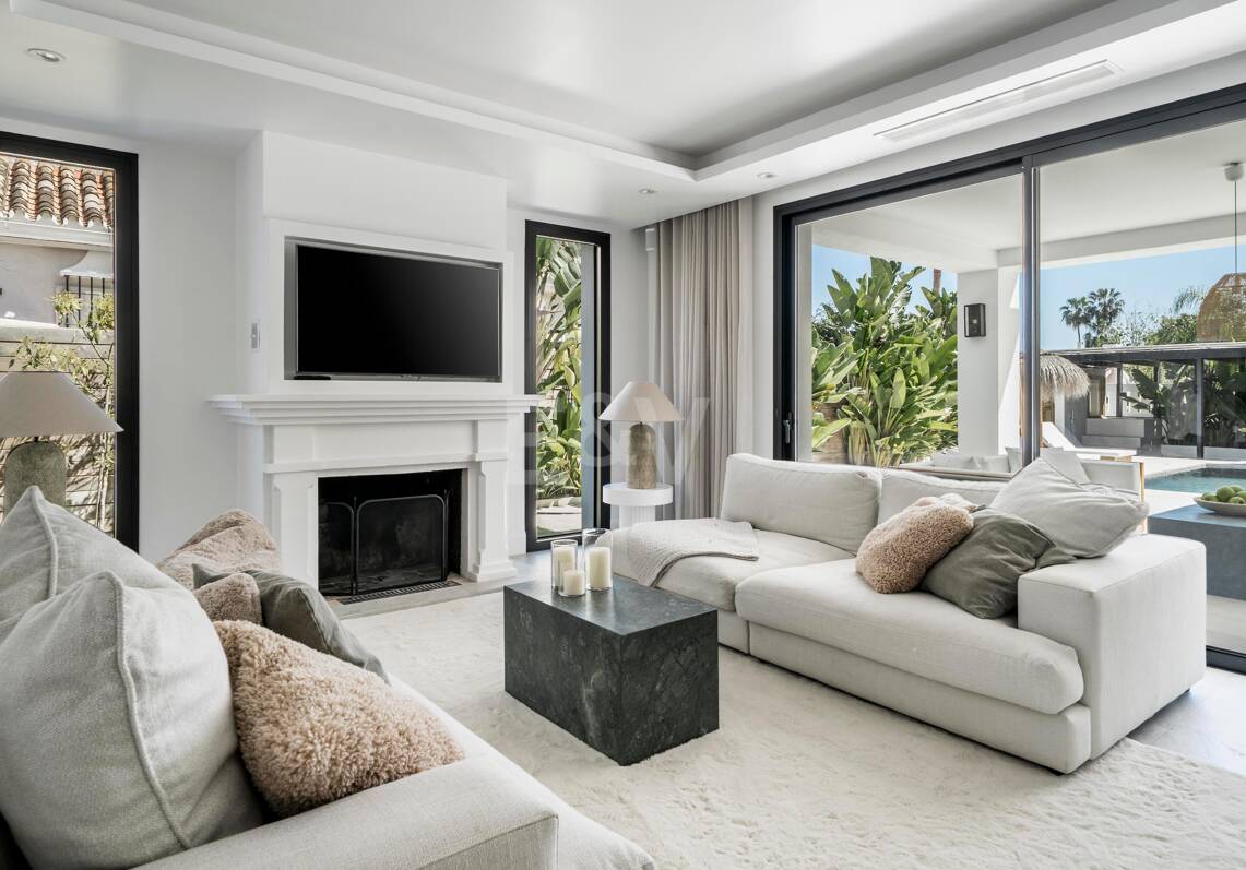 Villa de estilo andaluz moderno en Nueva Andalucía
