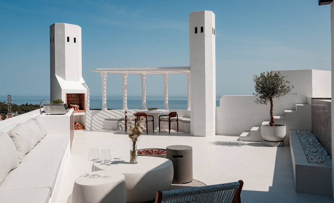 Nowoczesny penthouse z widokiem na morze i basen na dachu Marbella 's Golden Mile
