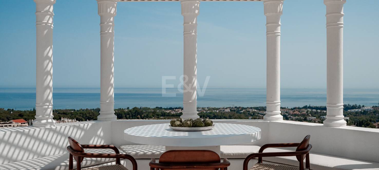 Modern Penthouse med havsutsikt och Rooftop Pool på Marbellas Golden Mile