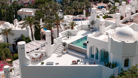 Takvåning till salu i Marbella Hill Club, Marbella Golden Mile