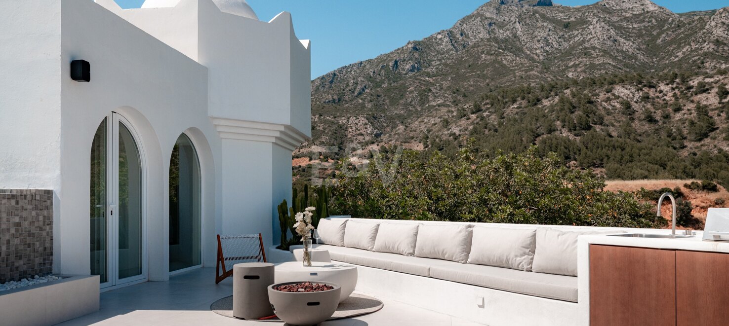 Takvåning till salu i Marbella Hill Club, Marbella Golden Mile