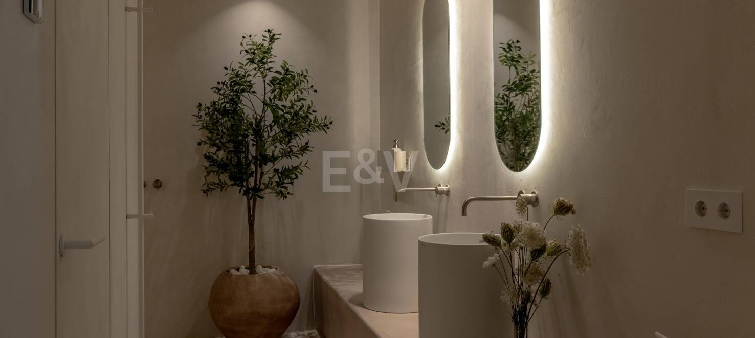 Modern Penthouse med havsutsikt och Rooftop Pool på Marbellas Golden Mile