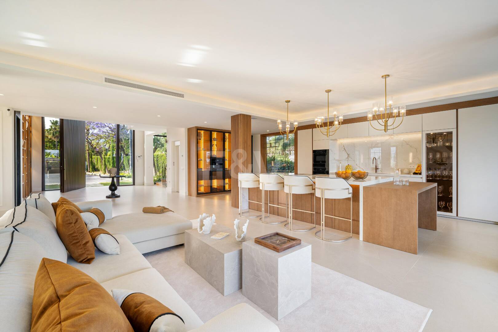 Espectacular Villa en 1ª línea de Golf con vistas panorámicas al mar