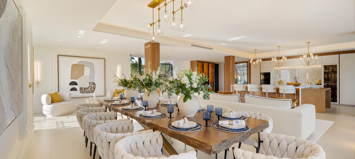 Spectacular Frontline Golf Mansion with Panoramic Sea Views