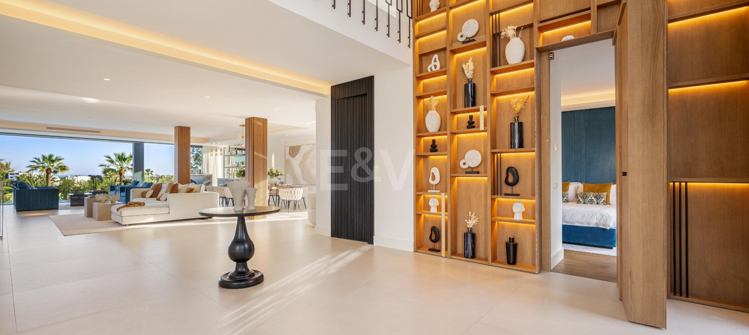 Spectacular Frontline Golf Mansion with Panoramic Sea Views