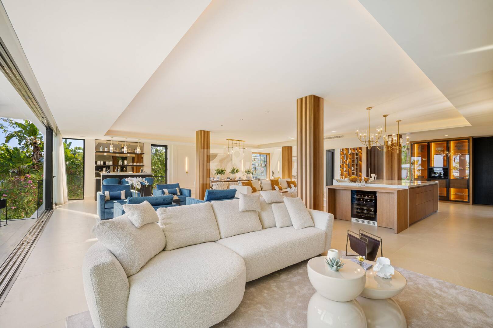 Espectacular Villa en 1ª línea de Golf con vistas panorámicas al mar