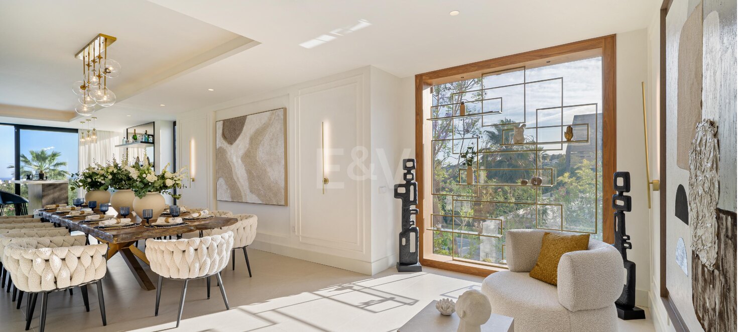Spectacular Frontline Golf Mansion with Panoramic Sea Views