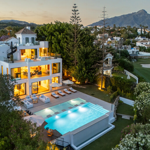 Spectacular Frontline Golf Mansion with Panoramic Sea Views