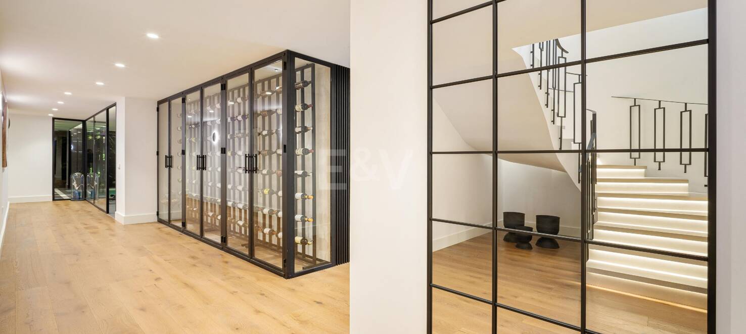 Spectacular Frontline Golf Villa with Panoramic Sea Views