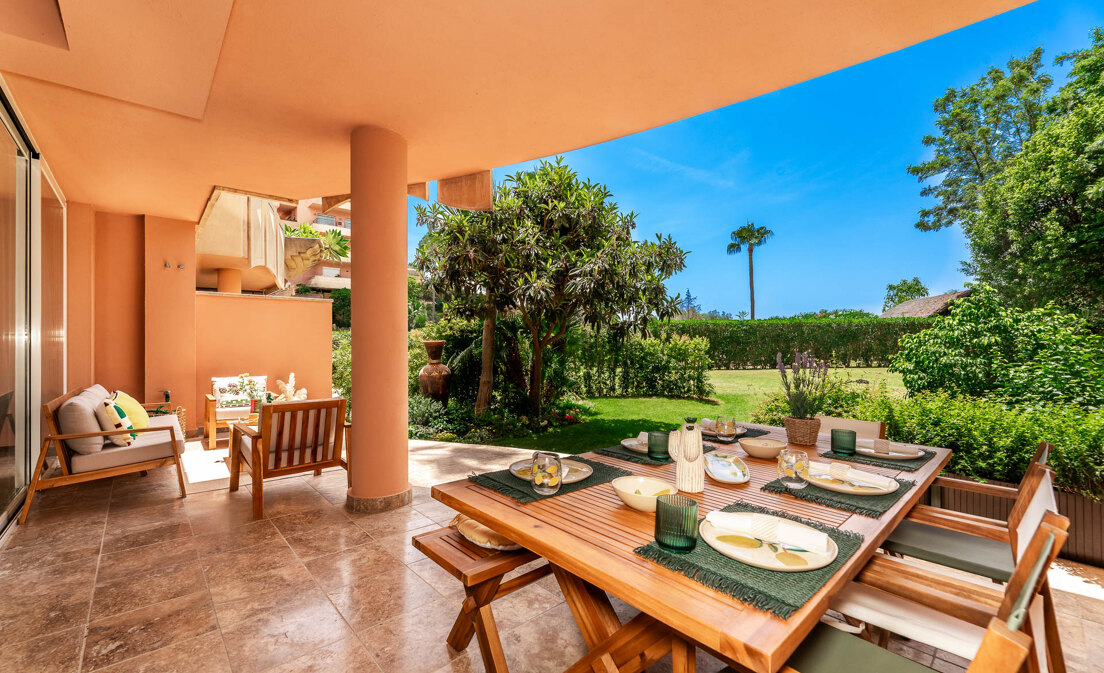 Appartement rez de chaussée à vendre en Nueva Andalucia, Marbella (Toutes les zones)