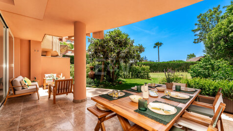 Appartement rez de chaussée à vendre en Nueva Andalucia, Marbella (Toutes les zones)
