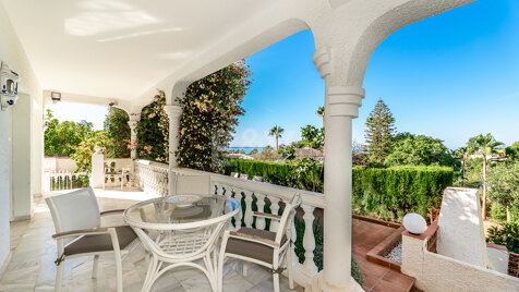 Villa familiar con vistas al mar en El Rosario
