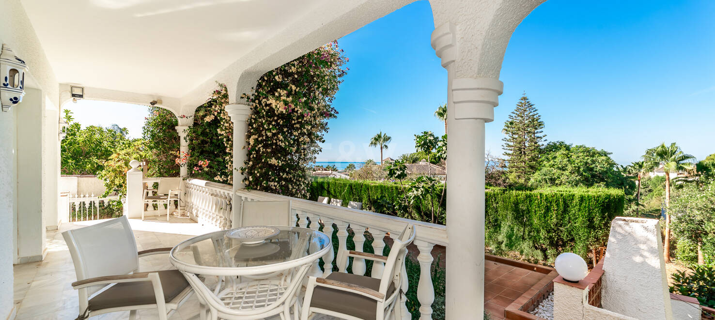 Familienvilla mit Meerblick in El Rosario
