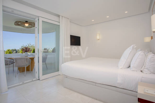 Stilvolles Apartment Direkt Am Golfplatz Nahe Allen Annehmlichkeiten In Guadalmina Alta