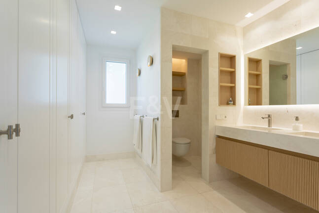 Stilvolles Apartment Direkt Am Golfplatz Nahe Allen Annehmlichkeiten In Guadalmina Alta