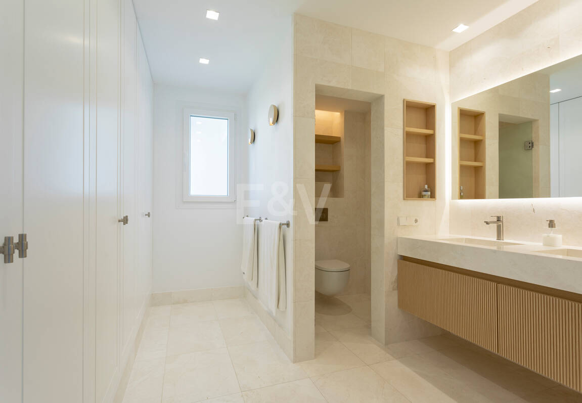 Stilvolles Apartment Direkt Am Golfplatz Nahe Allen Annehmlichkeiten In Guadalmina Alta