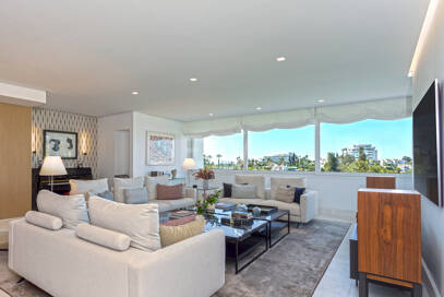 Stilvolles Apartment Direkt Am Golfplatz Nahe Allen Annehmlichkeiten In Guadalmina Alta