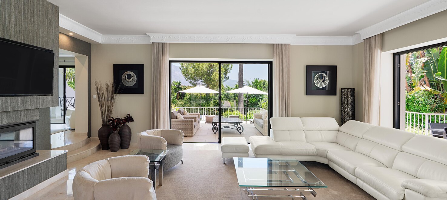 Charming Villa in the Heart of the Golf Valley Las Brisas