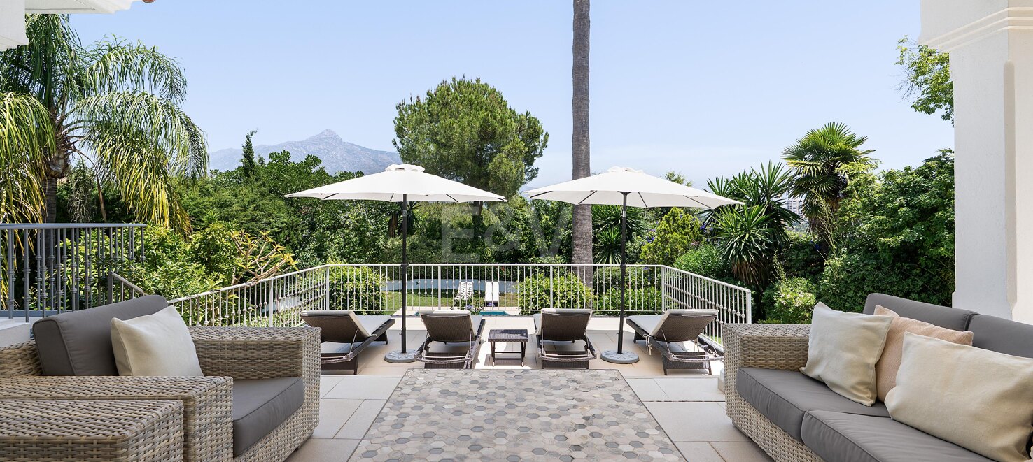 Charming Villa in the Heart of the Golf Valley Las Brisas