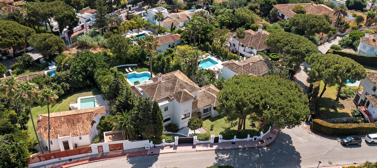 Charming Villa in the Heart of the Golf Valley Las Brisas