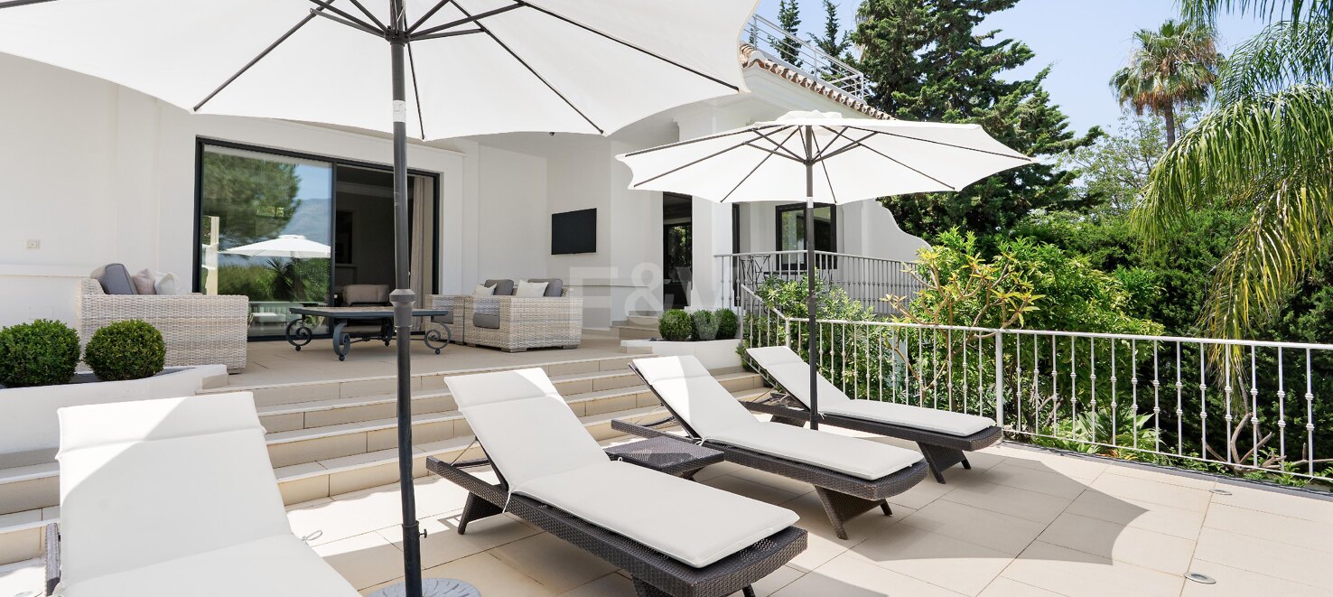 Charming Villa in the Heart of the Golf Valley Las Brisas
