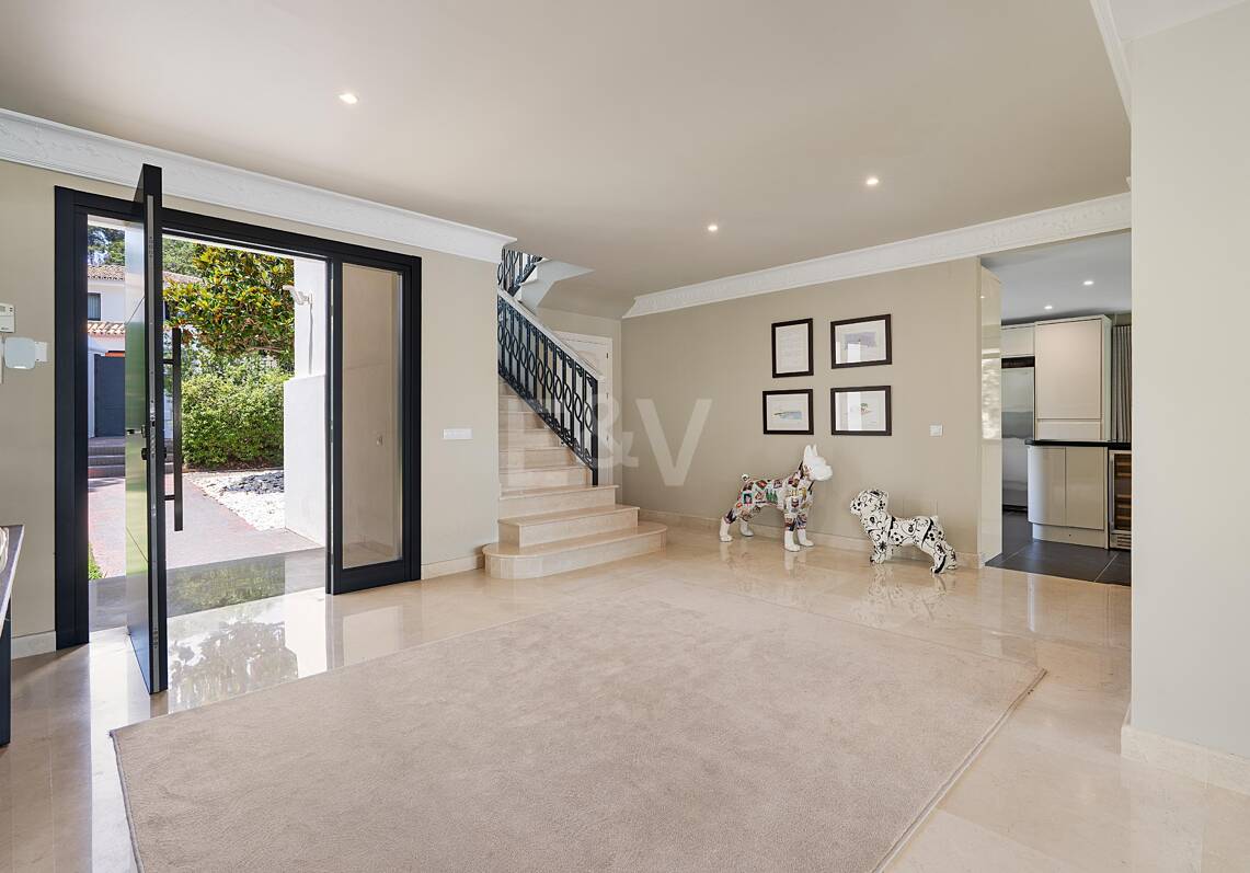 Villa au coeur de la vallée du golf Las Brisas