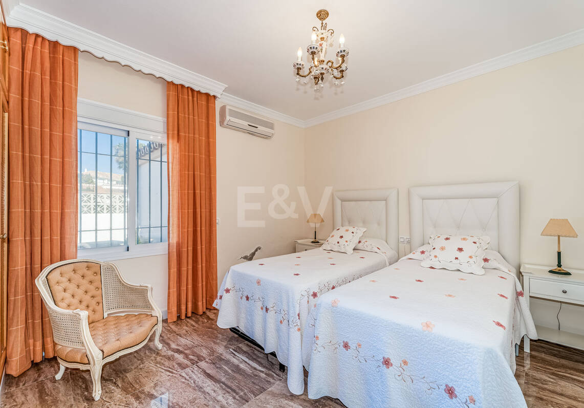 Coastal Charm: Seafront Villa with Stunning Views and Lush Gardens, All on a Single Level