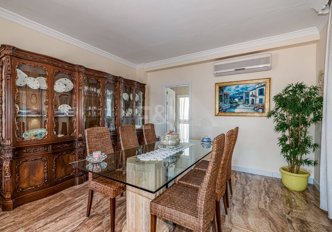 Coastal Charm: Seafront Villa with Stunning Views and Lush Gardens, All on a Single Level