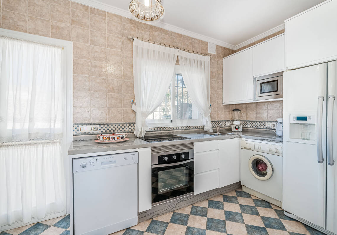 Coastal Charm: Seafront Villa with Stunning Views and Lush Gardens, All on a Single Level