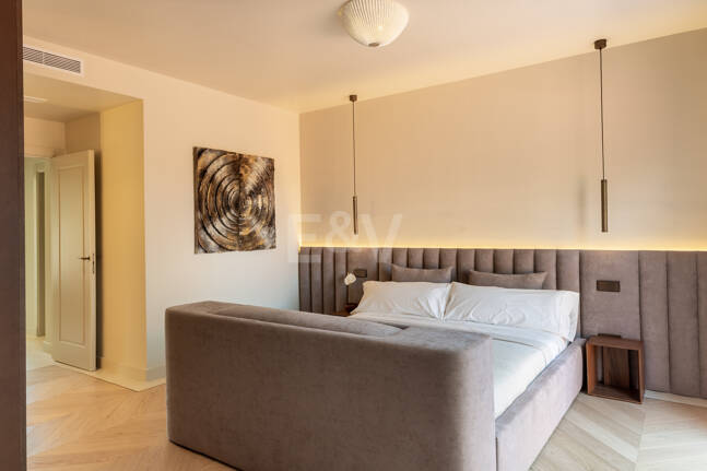 Maison de ville élégante avec vue sur la mer à Altos de Puente Romano